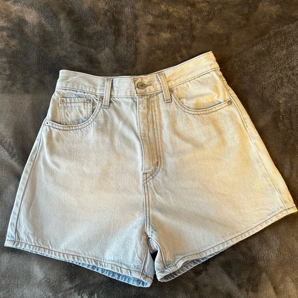 Levi’s high waisted denim shorts. - Picture 6 of 10